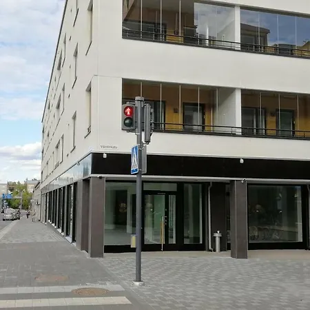 Feels Like Holvi Daire